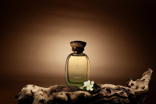 Summer in a Bottle: Luxury Perfumes That Define Warm Elegance