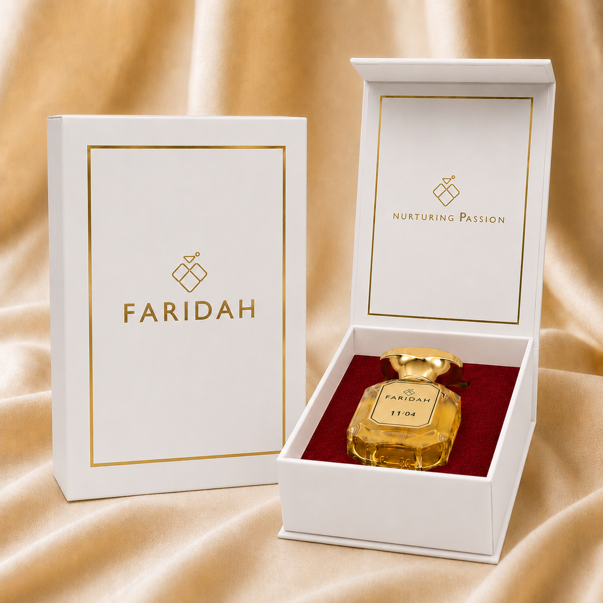 Faridah Royal 11/04 30ml luxury perfume bottle close-up, gold cap detail
